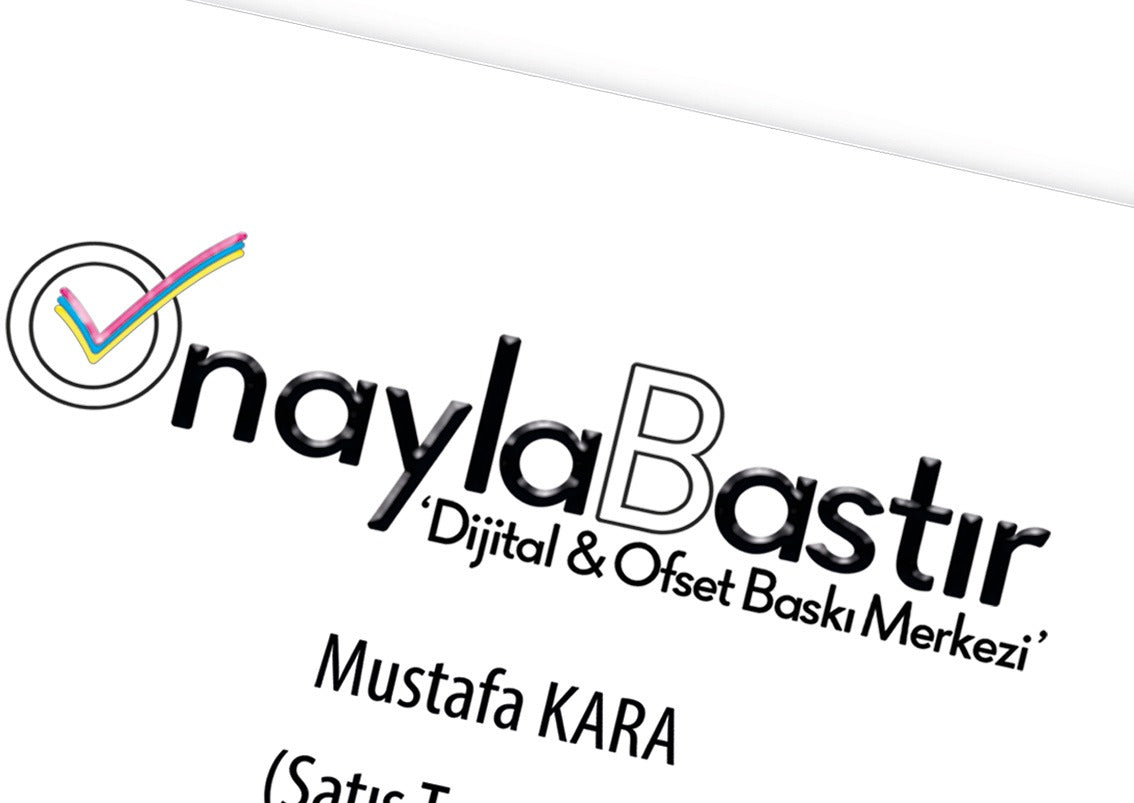 Özelleştirilebilir kabartma laklı kartvizit, firmanızın logosu ve bilgilerini şık bir şekilde sunar. Estetik ve dayanıklı baskı.