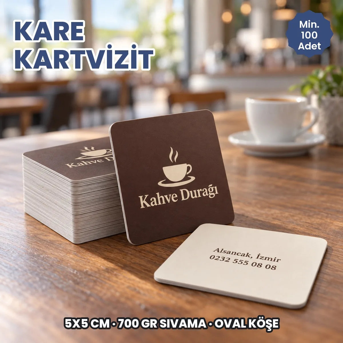 Kare kartvizit örneği: hayali marka ile basılmış kartlar ve deste