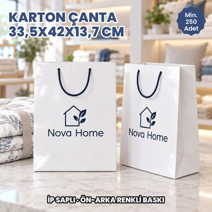 Karton çanta 33,5x42x13,7 cm örneği: ön ve arka yüzü baskılı, ip saplı parlak selofanlı kâğıt çanta