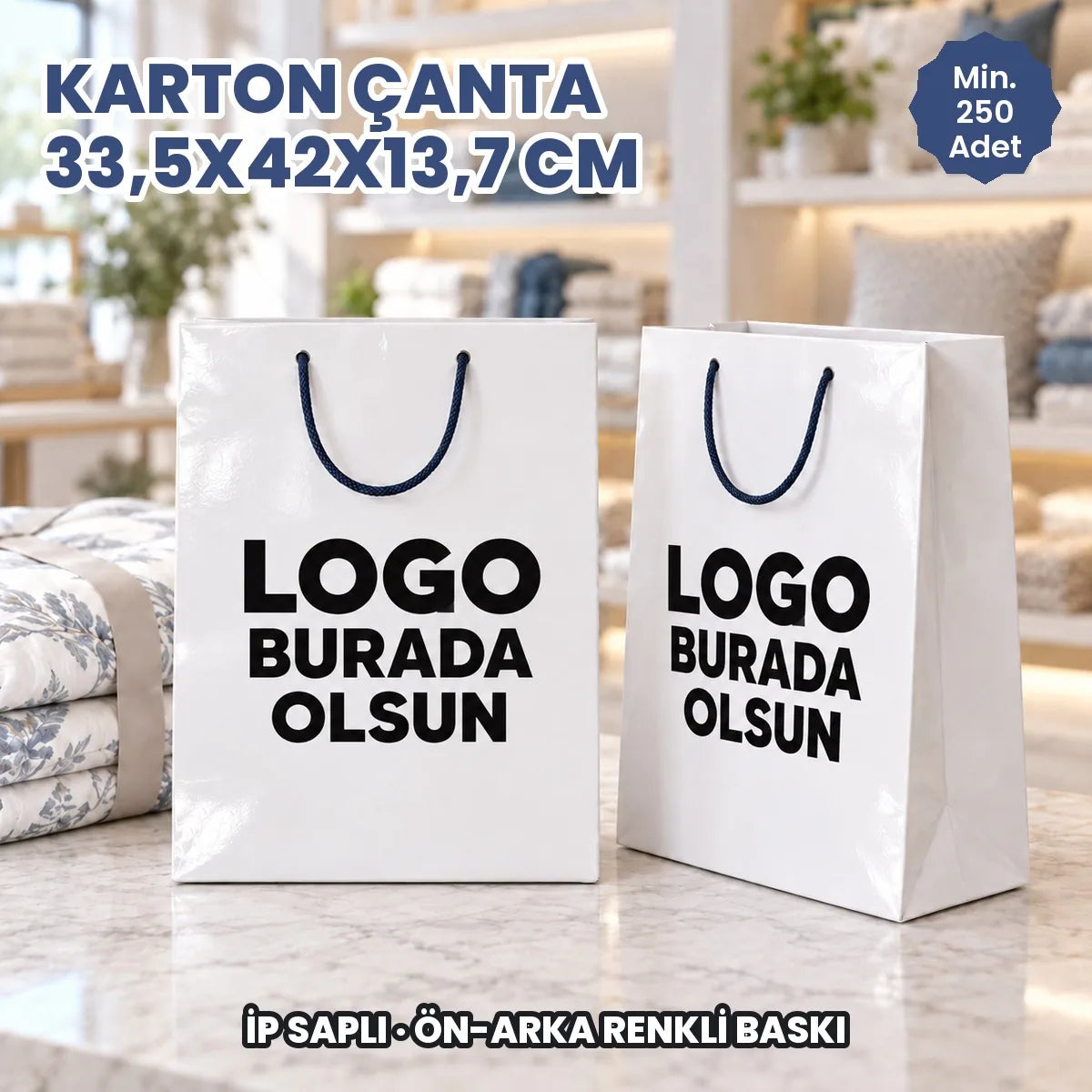 Karton çanta 33,5x42x13,7 cm: logonuzun basılacağı ön ve arka yüzü gösteren ip saplı kâğıt çanta