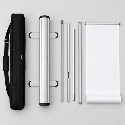 Roll up banner paket içeriği: taşıma çantası, kaset, direk, üst ray ve baskılı banner