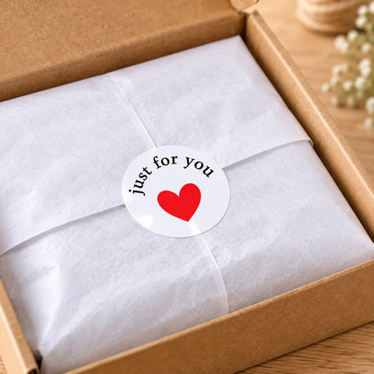 Thank you sticker yakın plan: parlak kuşe yüzeyde net baskı